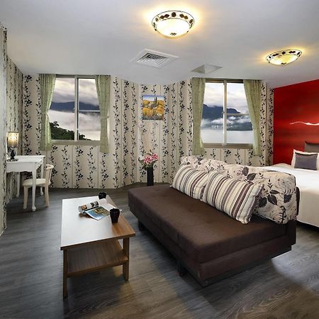 Sun Moon Lake Love Home Lake Nantou Esterno foto